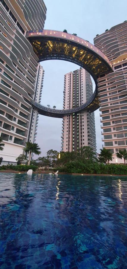 Studio Near Klcc And Lrt With Superb View クアラルンプール エクステリア 写真